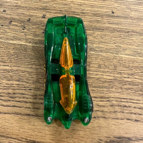 Hot Wheels 1994 Green Power Pistons Die-Cast Car Orange Windows & Yellow Flames - Picture 4 of 5